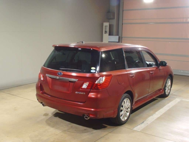 SUBARU EXIGA 2010