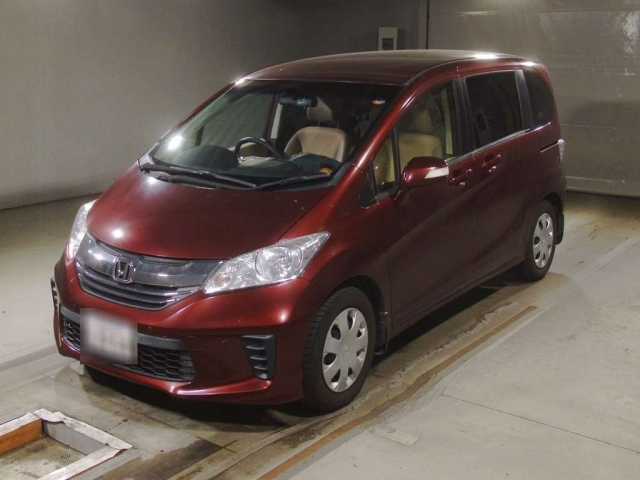 HONDA FREED 2016