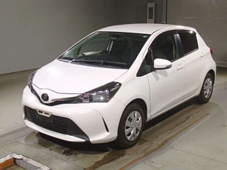 TOYOTA VITZ 2015