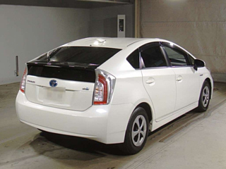 TOYOTA PRIUS 2013