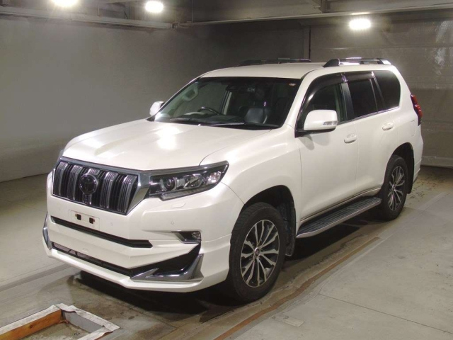 TOYOTA LAND CRUISER PRADO 2019