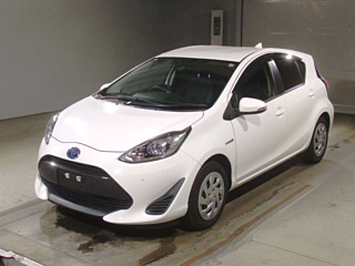 TOYOTA AQUA 2018