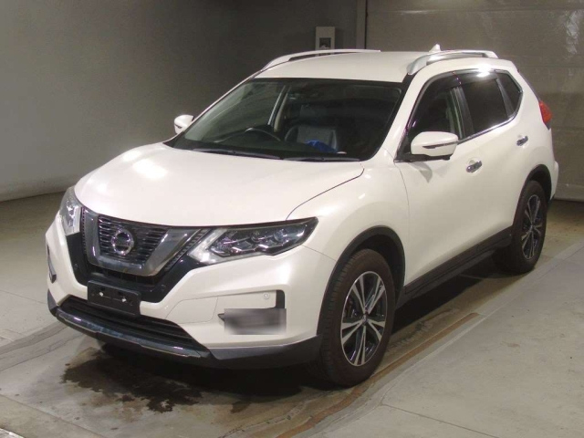NISSAN X-TRAIL 2018