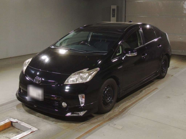 TOYOTA PRIUS 2012