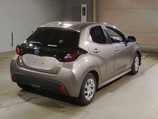TOYOTA YARIS 2021
