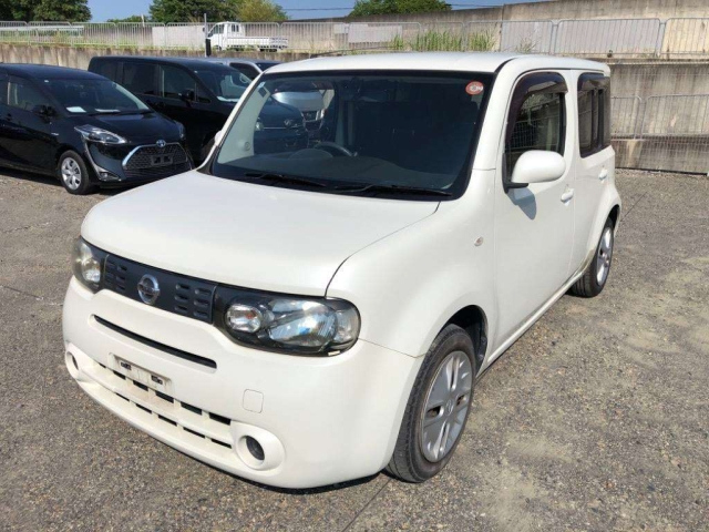 NISSAN CUBE 2010