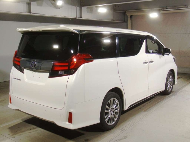 TOYOTA ALPHARD 2015