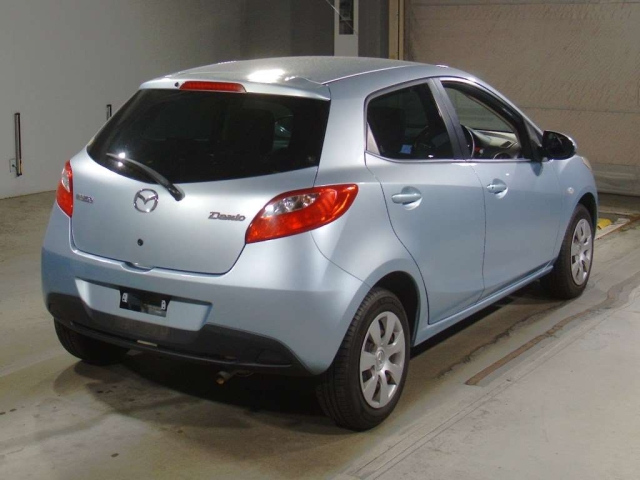 MAZDA DEMIO 2011