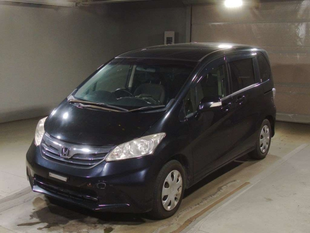 HONDA FREED 2012