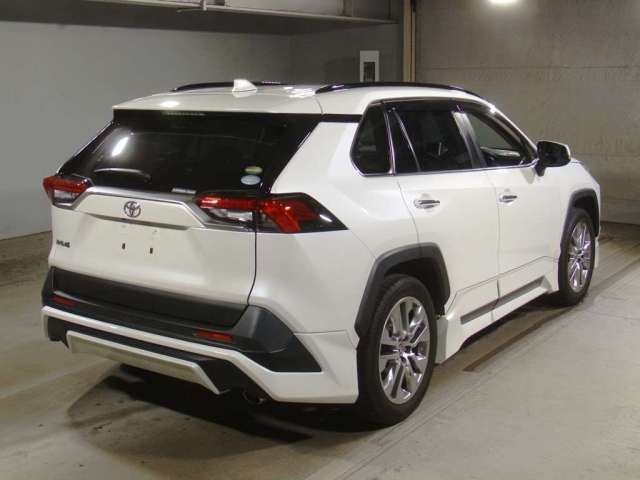 TOYOTA RAV4 2020