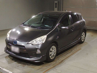 TOYOTA AQUA 2012