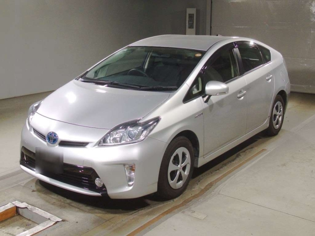 TOYOTA PRIUS 2013