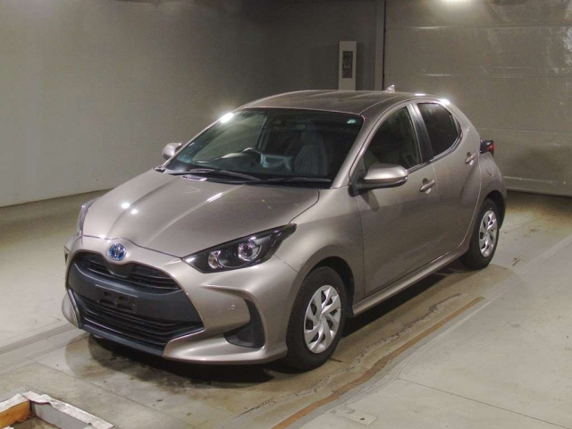 TOYOTA YARIS 2021