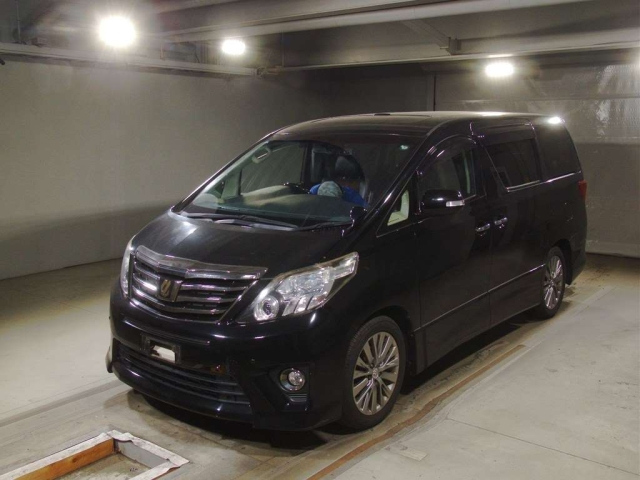 TOYOTA ALPHARD 2014