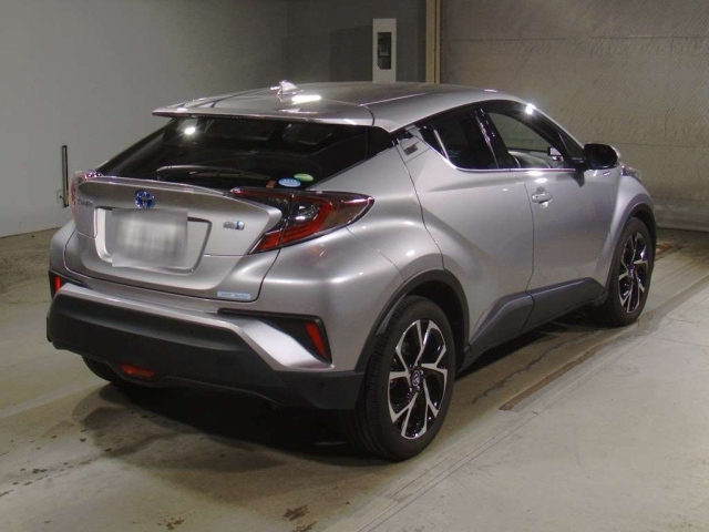 TOYOTA C-HR 2017
