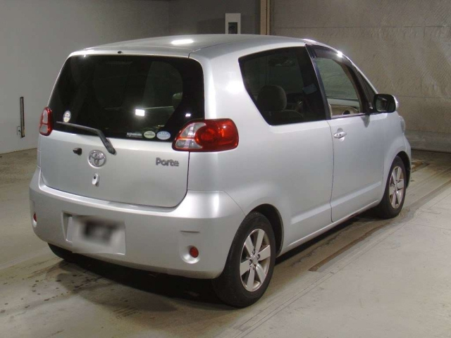 TOYOTA PORTE 2008