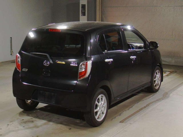 DAIHATSU MIRA E S 2011