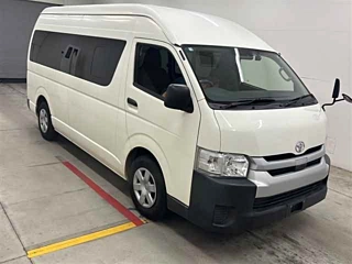 TOYOTA HIACE VAN 2020