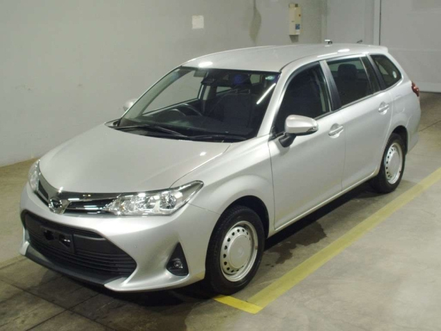 TOYOTA COROLLA FIELDER 2019
