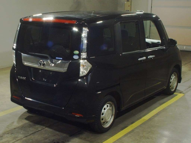 TOYOTA TANK 2020