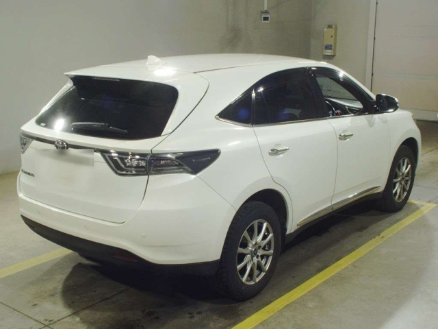 TOYOTA HARRIER 2014