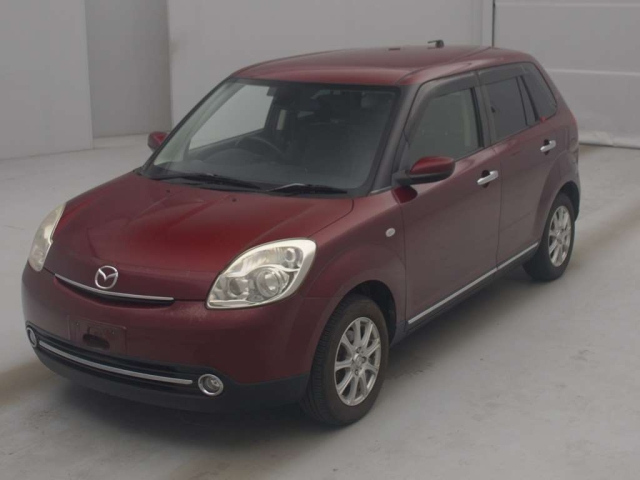 MAZDA VERISA 2011