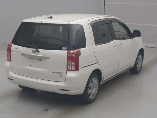 TOYOTA RAUM 2008