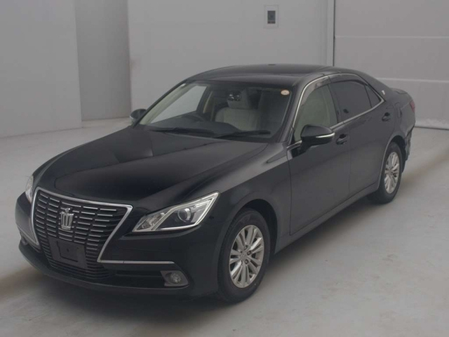 TOYOTA CROWN 2013