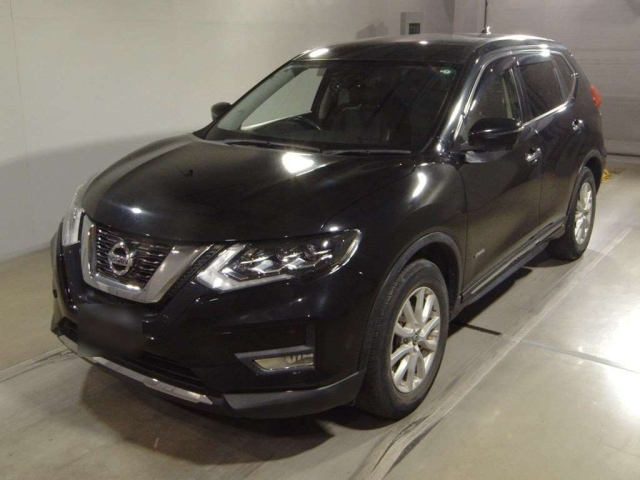 NISSAN X-TRAIL 2018