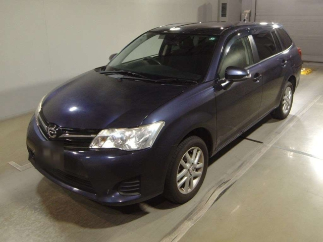 TOYOTA COROLLA FIELDER 2013