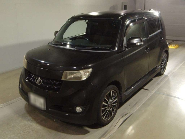 TOYOTA BB 2009