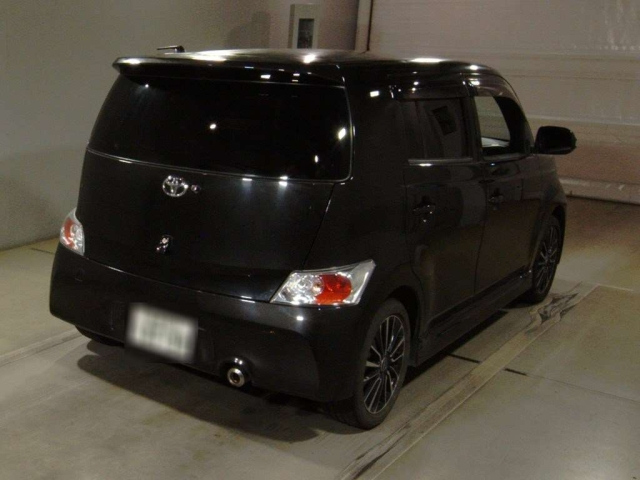 TOYOTA BB 2009