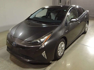 TOYOTA PRIUS 2016