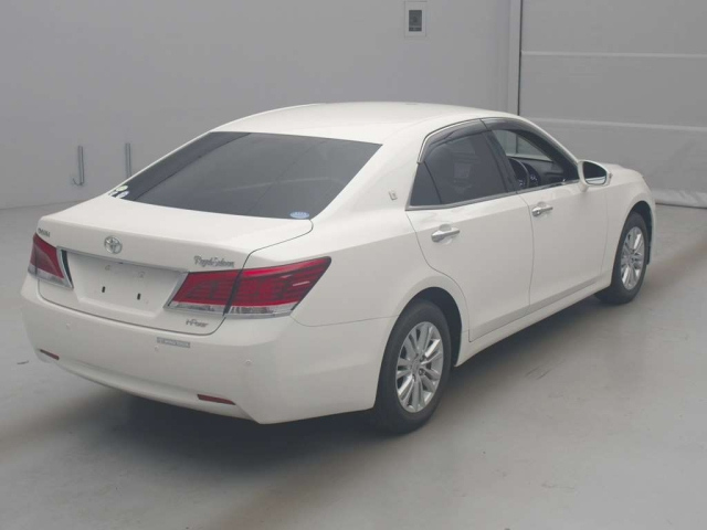 TOYOTA CROWN 2013