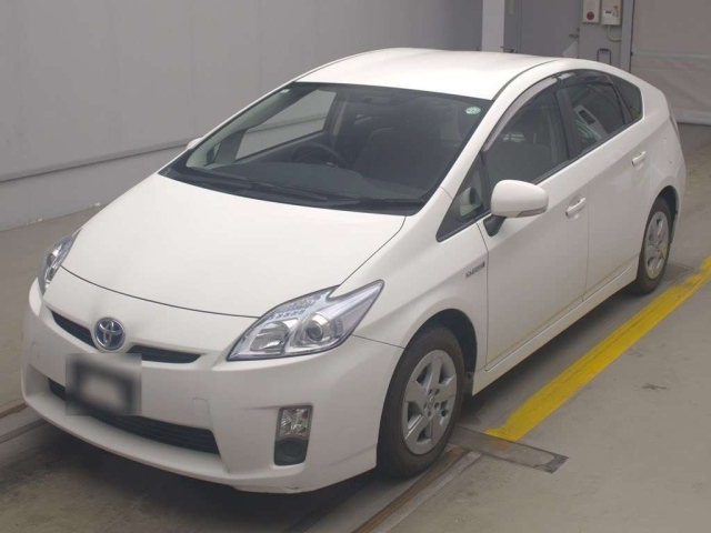 TOYOTA PRIUS 2011