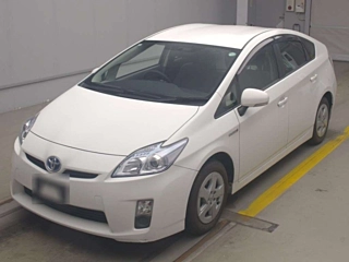 TOYOTA PRIUS 2011