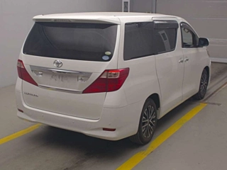 TOYOTA ALPHARD 2010