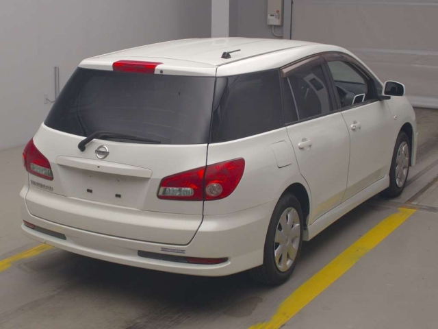 NISSAN WINGROAD 2010