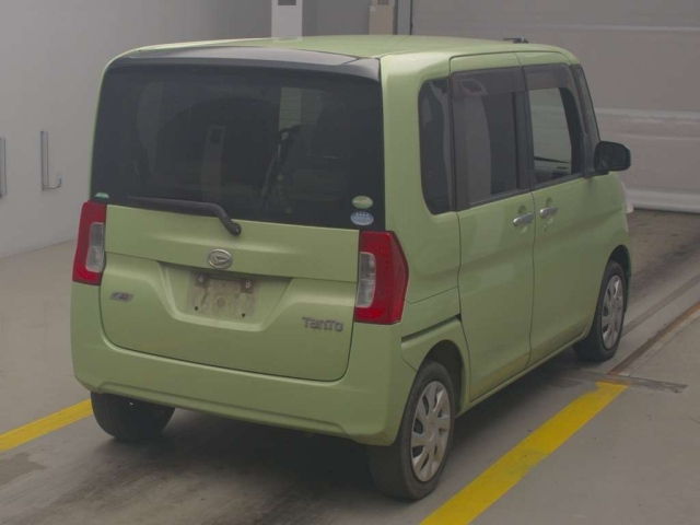 DAIHATSU TANTO 2014