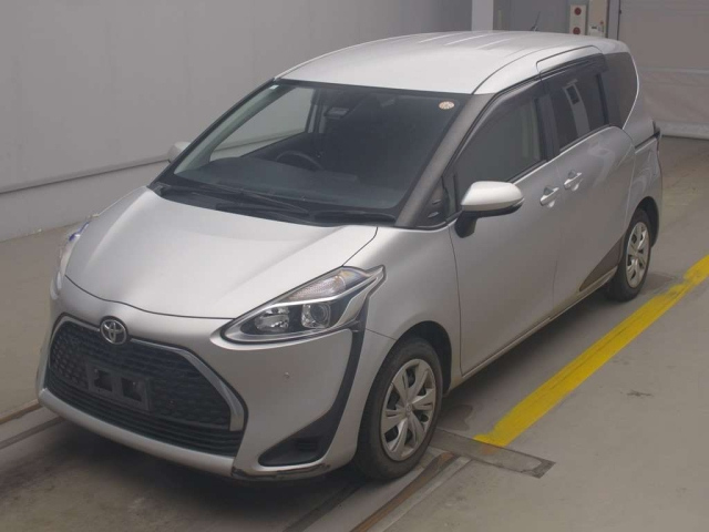 TOYOTA SIENTA 2021