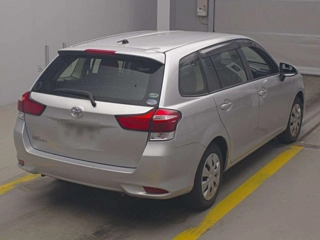 TOYOTA COROLLA FIELDER 2016