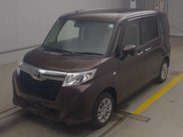 TOYOTA TANK 2019