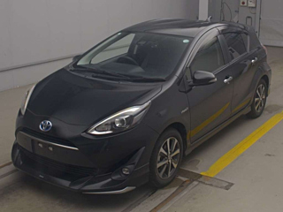 TOYOTA AQUA 2018