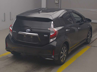 TOYOTA AQUA 2018