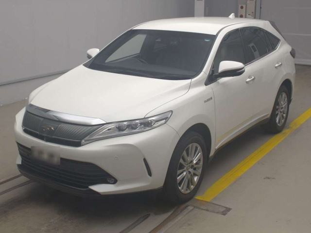 TOYOTA HARRIER 2019