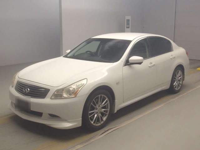NISSAN SKYLINE 2009