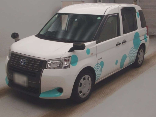 TOYOTA JPN TAXI 2019