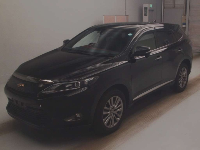TOYOTA HARRIER 2017