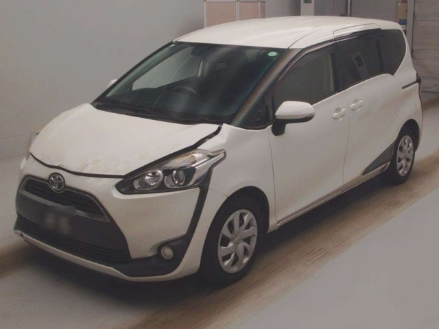TOYOTA SIENTA 2016