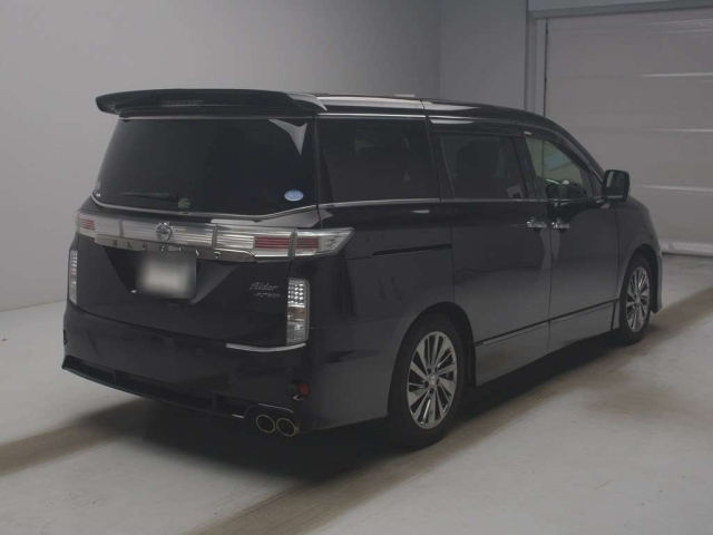 NISSAN ELGRAND 2017